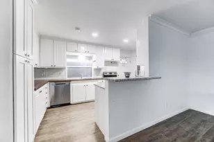 6338 Crab Orchard Rd, Houston, TX 77057 - Photo 16