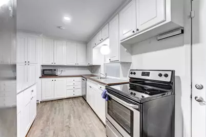 6338 Crab Orchard Road, Houston, TX 77057 - Photo 20