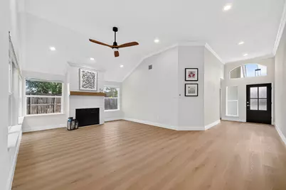 7842 Micheline Circle, Missouri City, TX 77071 - Photo 4