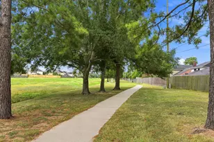 15758 Bending Birch Dr, Cypress, TX 77433 - Photo 16