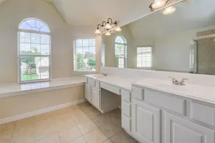 9115 Memorial Valley Dr, Spring, TX 77379 - Photo 30