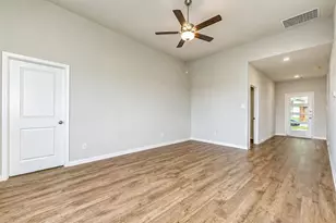 1512 Jean Mdw Dr, Rosenberg, TX 77471 - Photo 8