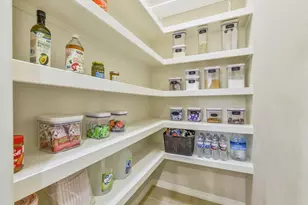 2510 Amy Lee Dr, Conroe, TX 77304 - Photo 18