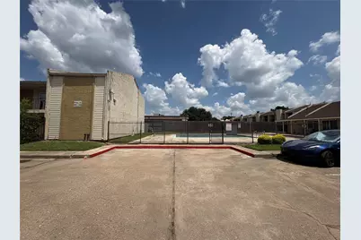 10075 Westpark Drive #94, Houston, TX 77042 - Photo 4
