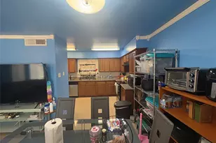 10075 Westpark Dr, Houston, TX 77042 - Photo 10
