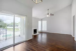 10075 Westpark Dr, Houston, TX 77042 - Photo 8