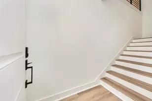 934 South Ln, Houston, TX 77088 - Photo 4