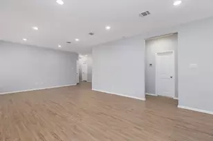 6327 Arcadia Sound Ln, Houston, TX 77365 - Photo 10