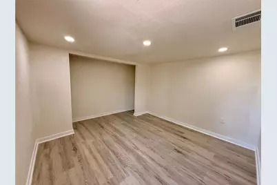 912 E 20th Street, Georgetown, TX 78626 - Photo 10