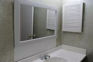17401 Red Oak Dr, Houston, TX 77090 - Photo 36