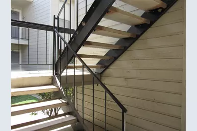 17401 Red Oak Drive #82, Houston, TX 77090 - Photo 8