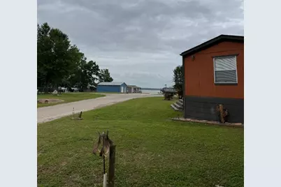 200 Lagoon Drive, Point Blank, TX 77364 - Photo 6