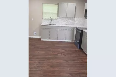 7343 Le Havre Road, Houston, TX 77033 - Photo 10