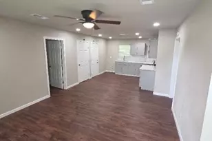 7343 Le Havre Rd, Houston, TX 77033 - Photo 2