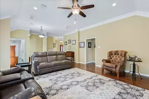 2810 Silver Bough Circle Circle, Houston, TX 77059 - Photo 6