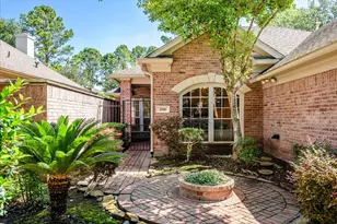 2810 Silver Bough Circle Circle, Houston, TX 77059 - Photo 2
