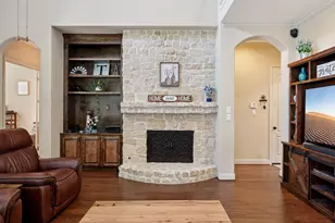 2211 Indigo Pass Ct, Friendswood, TX 77546 - Photo 6