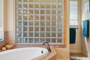 2211 Indigo Pass Ct, Friendswood, TX 77546 - Photo 26