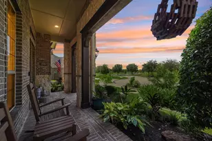2211 Indigo Pass Ct, Friendswood, TX 77546 - Photo 2