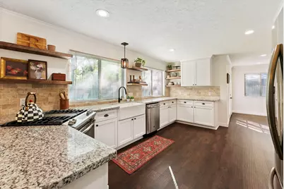 9 Lilium Court, The Woodlands, TX 77380 - Photo 16