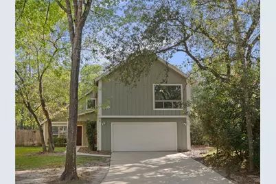 9 Lilium Court, The Woodlands, TX 77380 - Photo 2
