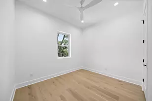 4009 Newshire Dr, Houston, TX 77025 - Photo 20