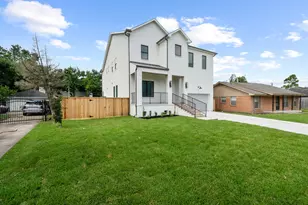 4009 Newshire Dr, Houston, TX 77025 - Photo 6