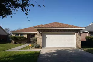 3002 Carmel St, Houston, TX 77091 - Photo 2
