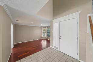 3206 Sturbridge Ln, Sugar Land, TX 77479 - Photo 6