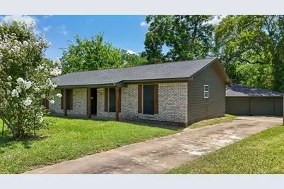 117 Cannon Street, Clute, TX 77531 - Photo 6