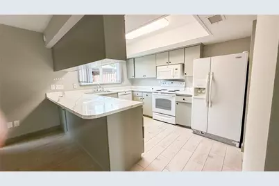 2226 Triway Lane #100, Houston, TX 77043 - Photo 10