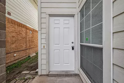 6710 Bellaire Gardens Drive, Houston, TX 77072 - Photo 6