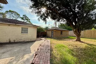 5631 W Bellfort, Houston, TX 77035 - Photo 18