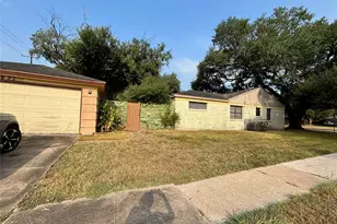 5631 W Bellfort, Houston, TX 77035 - Photo 10