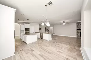 143 West Wading Pond Circle, Tomball, TX 77375 - Photo 20