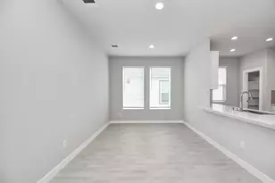 18518 Athena Flower Dr, Fresno, TX 77545 - Photo 14