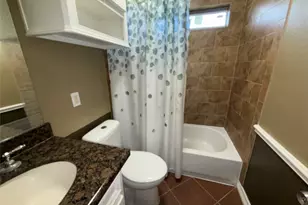 8233 Hickok Ln, Houston, TX 77075 - Photo 10