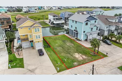 413 Amanda Circle, Galveston, TX 77554 - Photo 10