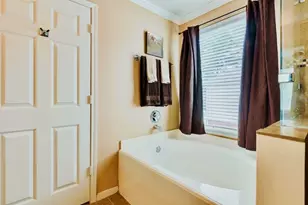 11902 Solon Springs Dr, Tomball, TX 77375 - Photo 34