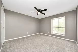 3105 Walnut Bend Ln, Houston, TX 77042 - Photo 24