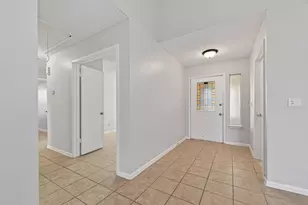 5211 Devon Green Dr, Katy, TX 77449 - Photo 4