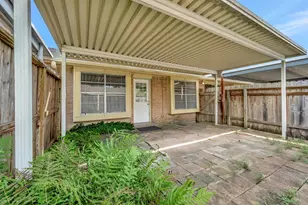 3980 Laura Leigh Dr, Friendswood, TX 77546 - Photo 26