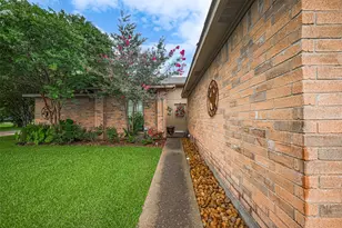 1805 Willow Bend Rd, Wharton, TX 77488 - Photo 6