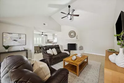 5422 Golf Drive, Houston, TX 77091 - Photo 14