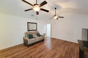 1629 Canary Cir, League City, TX 77573 - Photo 12