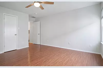 6 Thicket Grove Place, The Woodlands, TX 77385 - Photo 22