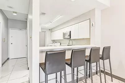 7700 Seawall Boulevard #702, Galveston, TX 77551 - Photo 18