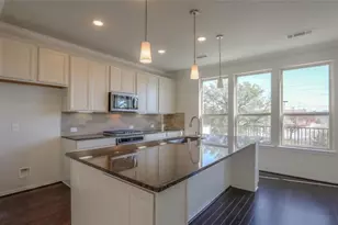3107 Briarwood Point Pl, Houston, TX 77063 - Photo 10