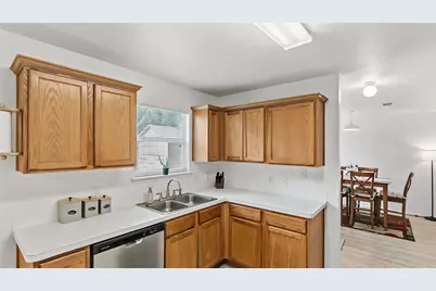 3304 Judythe Court, Bryan, TX 77803 - Photo 14