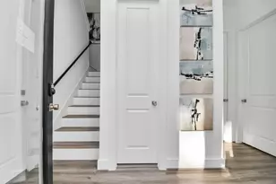 9025 Laverne Oak Ln, Houston, TX 77080 - Photo 4